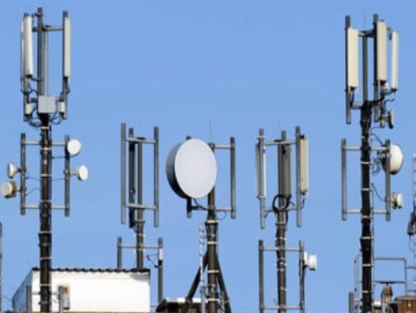 سایت دکل تلفن همراه در ۴۵ روستا آذربایجان غربی ارتقاء می یابد