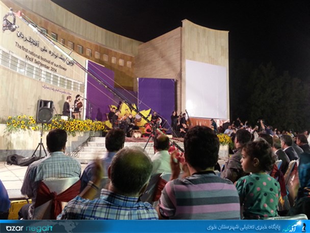 اولین جشنواره ملی آفتابگردان در خوی برگزار شد
