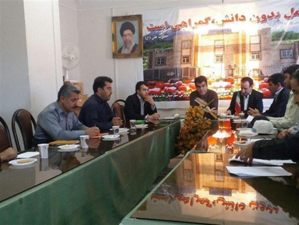 جلسه کارگروه ایاب و ذهاب دانش آموزی در ثلاث باباجانی برگزار شد