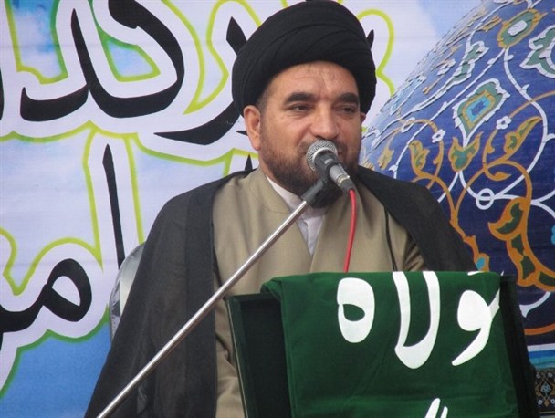 فراموشی پیام غدیر عامل انحراف جهان اسلام است