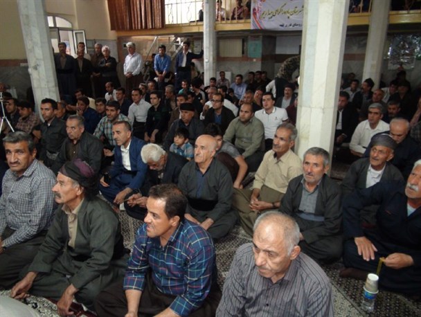 خانواده روانسری از دیه فرزندشان گذشتند