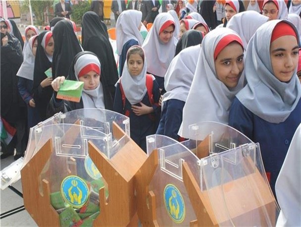 نیکوکار رامندی هزینه ختم پدرش را به جشن عاطفه‌ها هدیه کرد