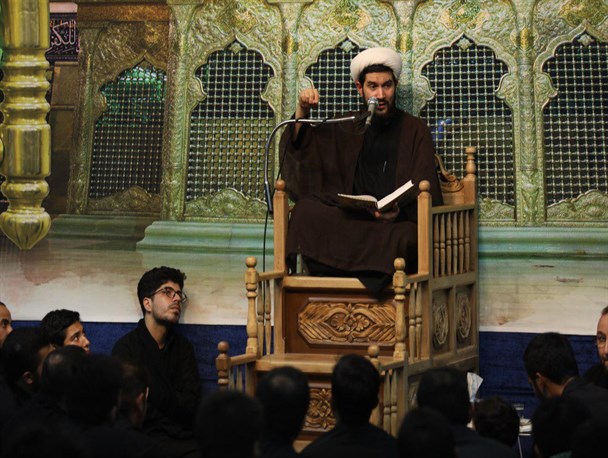 آخرالزمان کسانی ثابت‌قدم می‌مانند که به امام زمان(عج) معرفت داشته باشند