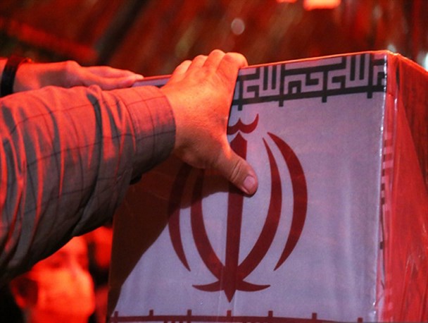 پیکر مطهر شهید مرتضی کریمی در شهر شال تشییع می‌شود