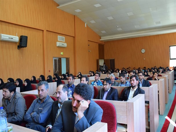 همایش بزرگ گرامیداشت روز ملی روستا در کلات برگزار گردید/فرماندار هم به جمع روستازاده ها پیوست