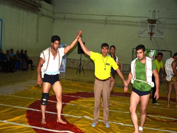 مسابقات کشتی باچوخه در چناران