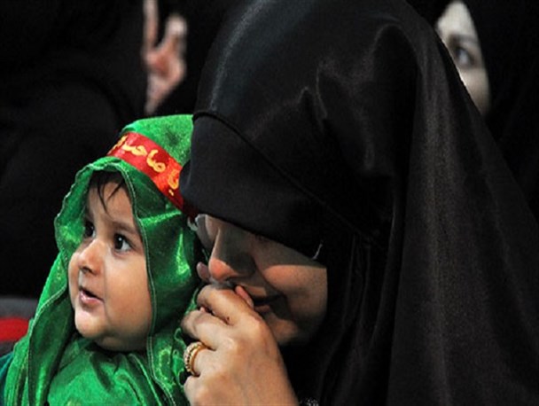 فضای حسینی در خانه توسط والدین ایجاد شود/ لزوم بهره گیری از فرصت محرم در تشکیل هویت دینی فرزندان