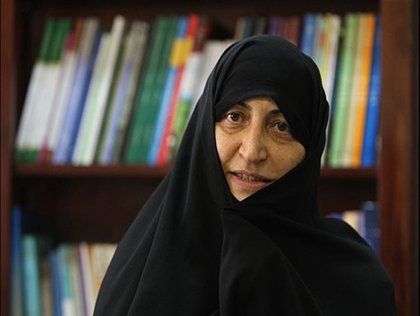 کارشناسان فاقد منافع مالی در قراردادهای دولتی نظر بدهند/ حذف دلار به بهبود روابط اقتصادی کمک می کند