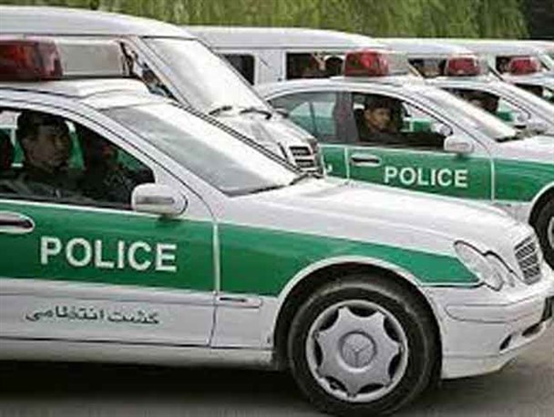 سردار ناظری: تا آخرین قطره خون خود برای انجام وظیفه خود ایستاده ایم/ نقوی: نیروی انتظامی حافظ جان, مال و آرامش مردم است