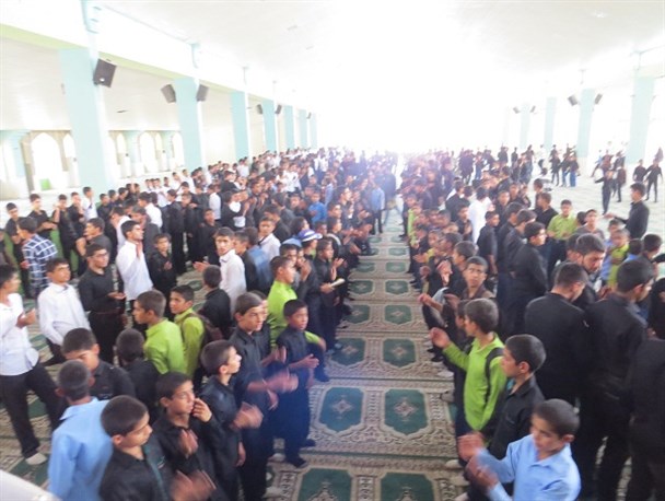 همایش بزرگ «احلی من العسل»در عنبرآباد برگزارشد