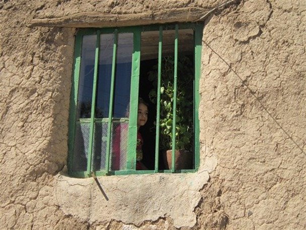 نسخه شفابخش وزیر نیرو برای روستاهایی که خالی می‌شوند