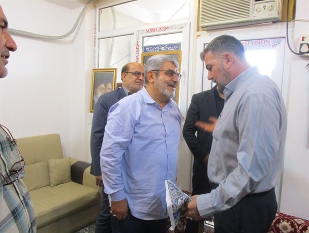 دیدار سردار نوعی اقدم با جانباز مدافع حرم شهرستان کارون +عکس