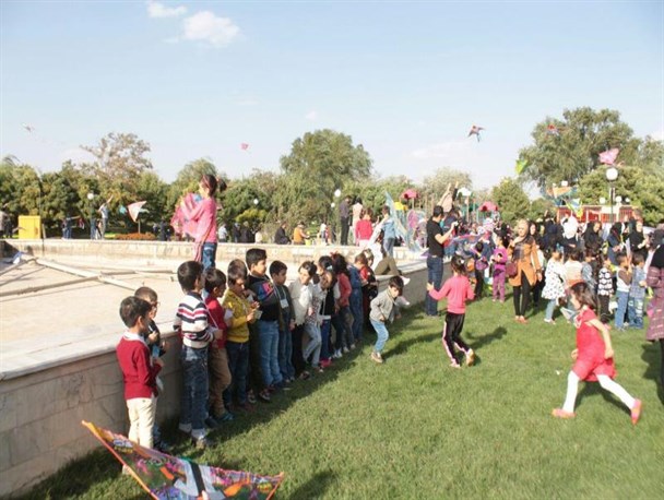 جشن بادبادک ها در سقز از نگاه دوربین