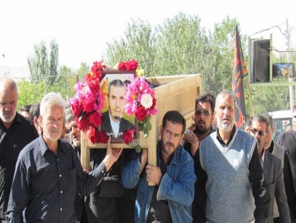 پیکر پاک پدر شهیدان درویشی در چادگان تشییع شد+ تصاویر