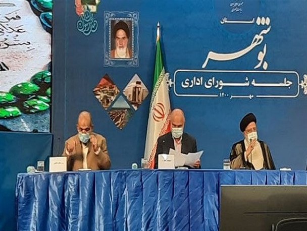 مهلت ۱۰ روزه استاندار بوشهر برای تعیین و تکلیف کالاهای ته لنجی/ نیروگاه اتمی بوشهر آب‌ شیرین می‌کند