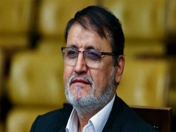 فتنه ها باطن خبیث فتنه گران را آشکار و رسوا می کند