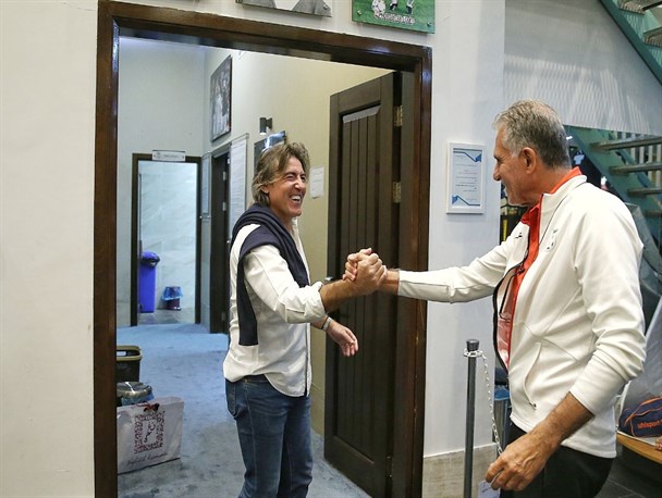 سرمربی استقلال در تمرین تیم ملی؛ شاگرد در کنار استاد/ آرزوی ساپینتو برای کی‌روش