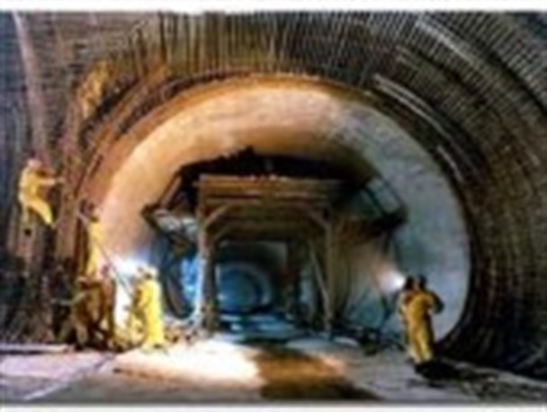 خواب ۲۹ ساله مترو در ایستگاه اول