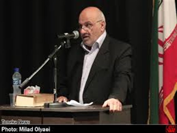 شهرداری تنکابن حقوق مهر ماه کارکنان را پرداخت نکرده است