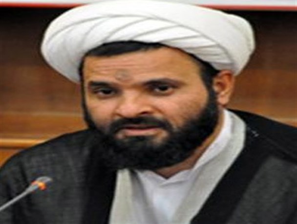 اگر تفکر ناب بسیجی در کشور همگانی شود مشکلات کشور حل می شود