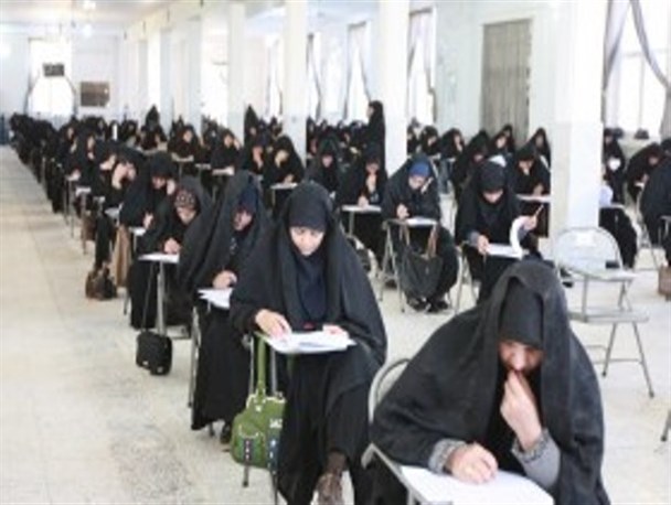 دومین دوره آزمون ویژه حافظان قرآن در رفسنجان برگزار شد
