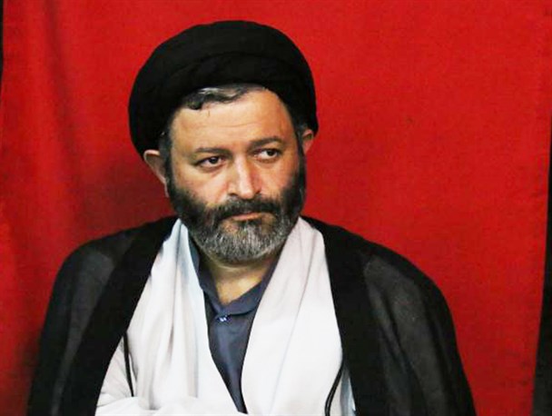 کمرنگ کردن فتنه 88 در حد یک جریان سیاسی انتخاباتی دهن کجی به نظام است