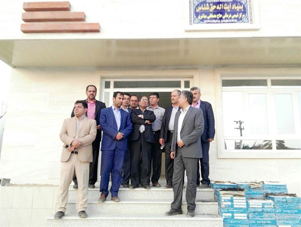 فرهنگیان جهرم در انتظار محقق شدن وعده ی ساخت دانشگاه و درمانگاه