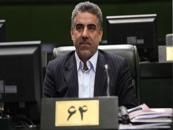 استاندار گیلان به جد دنبال اجرایی شدن مصوبات دولت باشد/ پروژه راه آهن قزوین _ رشت با توقف در آستارا تکمیل می شود