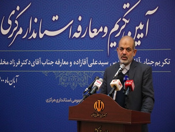 توزیع هدفمند یارانه‌های پنهان در شکوفایی اقتصاد کشور تأثیرگذار است/ بازارهای جهانی باید به تسخیر تولیدکنندگان استان مرکزی درآید‌