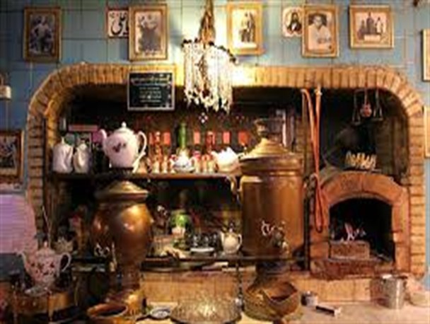 قهوه خانه ای به نام 90