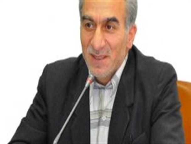 مدرک گرایی بزرگترین معضل اجتماعی/ دانشجویان نباید اجازه دهند بیرونی ها، خواسته های سیاسی خود را به فضای دانشگاه تحمیل کنند