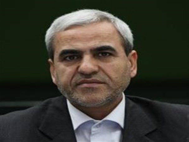من از بزرگان خواهش می کنم موسوی و کروبی را مورد عفو قرار دهند!