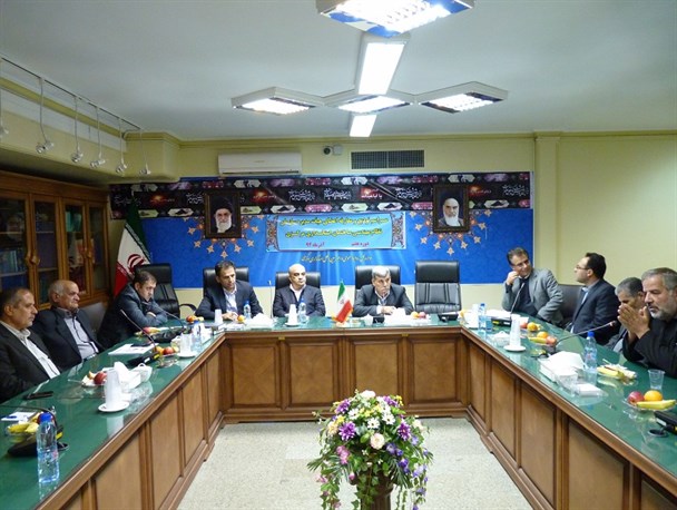 اعتبارنامه اعضاء جدید هیات مدیره نظام مهندسی ساختمان استان مرکزی اهداء شد