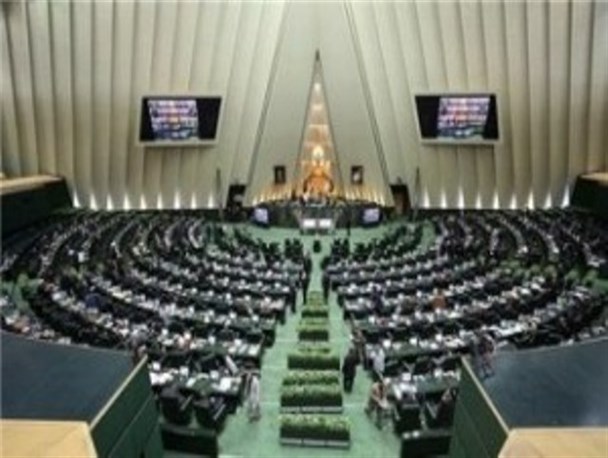فرسودگی سیاسی در رقابت‌ کاندیداهای مجلس، ممنوع/ پرهیز از شعار زدگی، ملاک نماینده اصلح