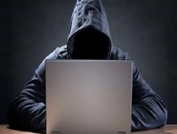 فیشینگ کار و هکر حرفه ای در اراک دستگیر شد