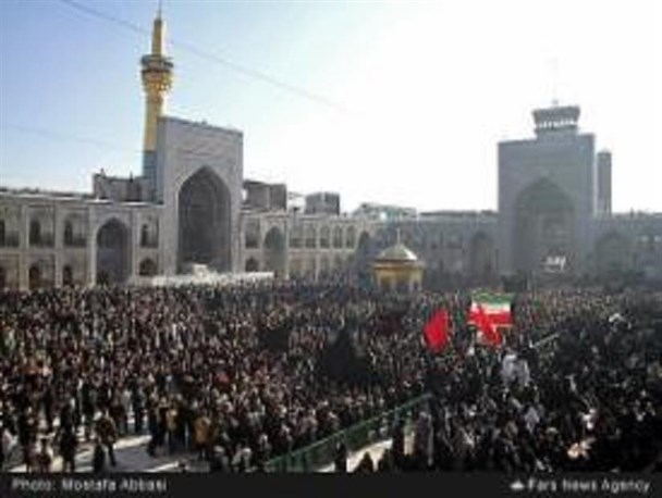 اجتماع عظیم عزاداران در میدان بسیج برنامه شاخص سالروز شهادت امام رضا(ع) / مراسم عزاداری آخر صفر در تمامی بقاع متبرکه استان خراسان رضوی برگزار می شود