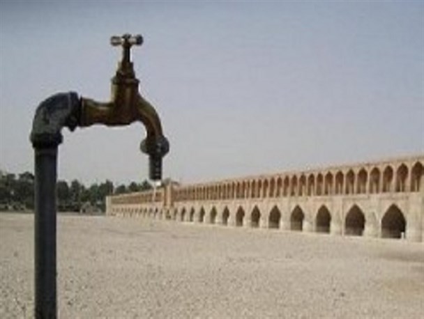 برخی اصفهانی های وزارت نیرو از آن طرف بام می افتند