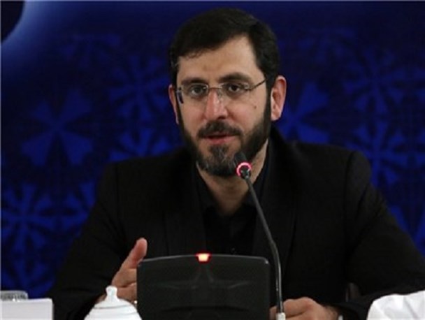 مشهدی‌ها در ارائه خدمات به زائران کربلا خط شکنی کردند