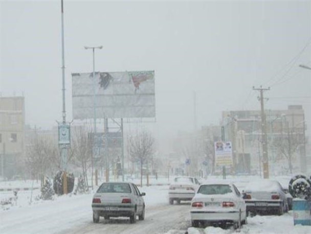 یک روز برفی در ورزقان به روایت تصویر