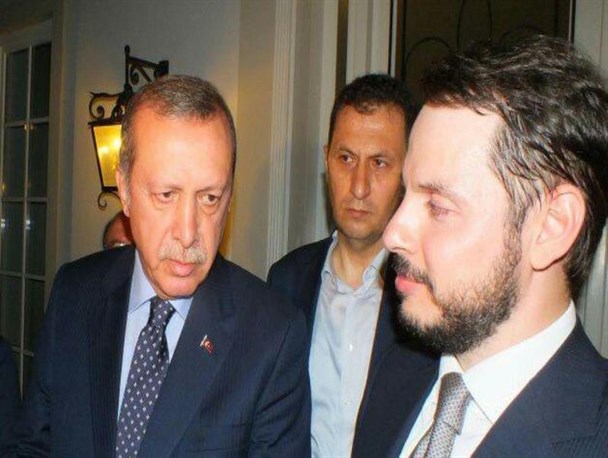 58 هزار نامه، رابطه داماد اردوغان با داعش را فاش کرد