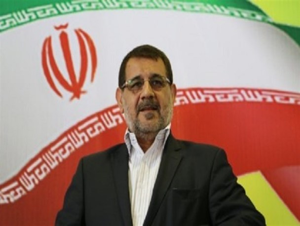 هرمزگان تشنه تدبیر است تا نیروهای تحصیل کرده اش بیکار نباشند/  لبیک کاغذی مرهمی بر دردهای ولی فقیه نخواهد بود