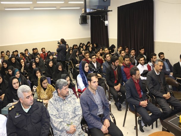 مراسم بزرگداشت روز دانشجو در دانشگاه پیام نور چالدران برگزار شد