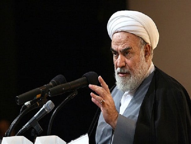 وجود سرمایه انسانی چون سردار سلیمانی بزرگترین نعمت برای استان کرمان/سردار سلیمانی در عمل ثابت کرد که سرباز امام زمان است