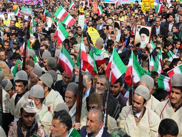نمازگزاران کرمانشاهی تظاهرات ضد صهیونیستی برگزار کردند+ تصاویر