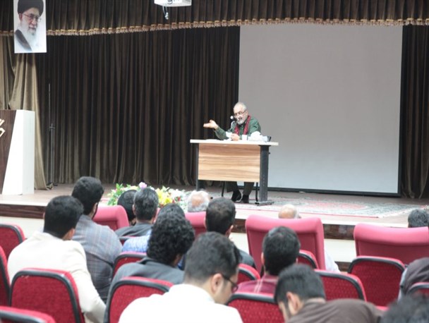 نشست پرسش و پاسخ دانشجویی دانشگاه علوم پزشکی بوشهر +تصاویر