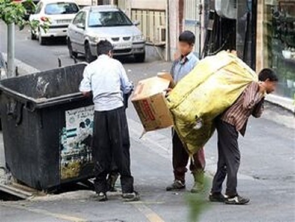 زباله گردی در خیابان‌های گنجینه تاریخ ایران؛ پررنگ‌تر از گذشته