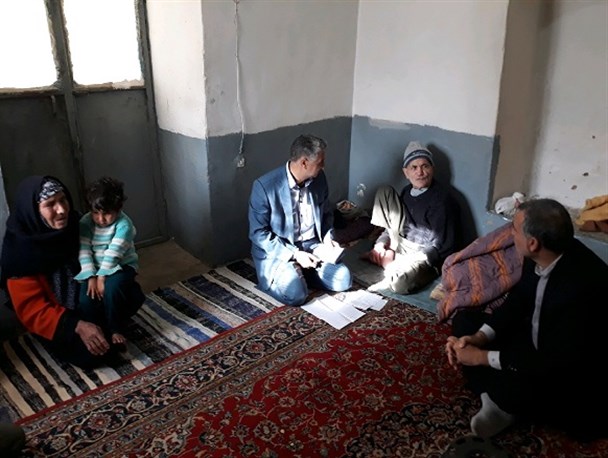 دیدارهایی که یاد شهید رجایی را زنده می‌کند/ کوخ‌نشینانی که روی مشکلات را کم کردند