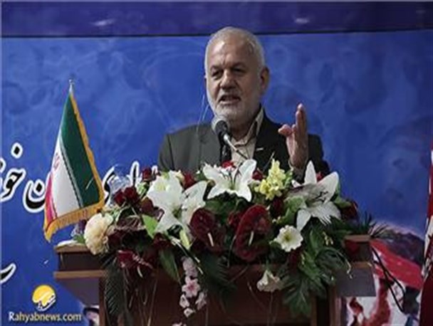 اظهارات رئیس جمهور در رابطه با رفراندوم جای تعجب دارد/بعضی ها می خواهند زمینه کوتاه آمدن در برابر آمریکا را فراهم کنند