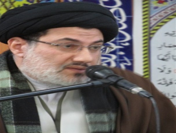 شعار وحدت باید در جامعه عملی شود