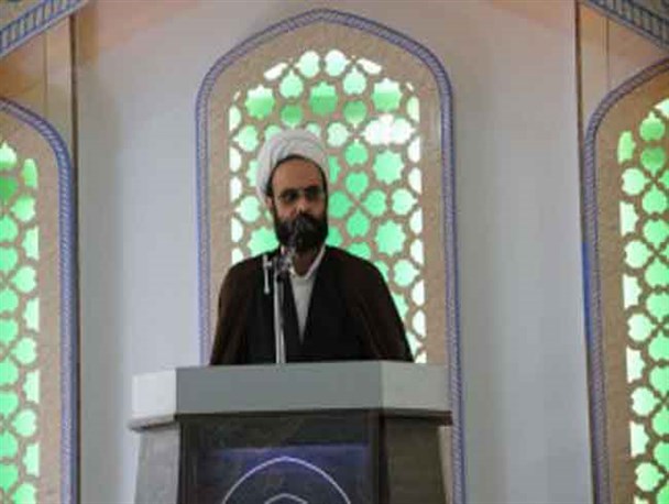 دشمنان می‌خواهند چهره سیاهی از کشور بین مردم ترویج کنند/واردات چادر مشکی زنان از کشورهای دیگر نقطه ضعف است